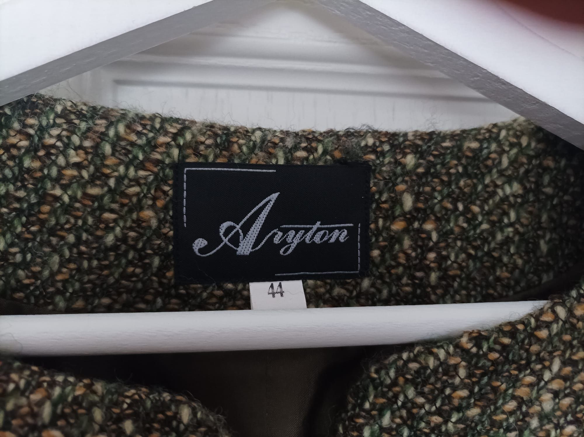 Kostium Aryton 42 44 garnitur długa spódnica żakiet wełna zielony