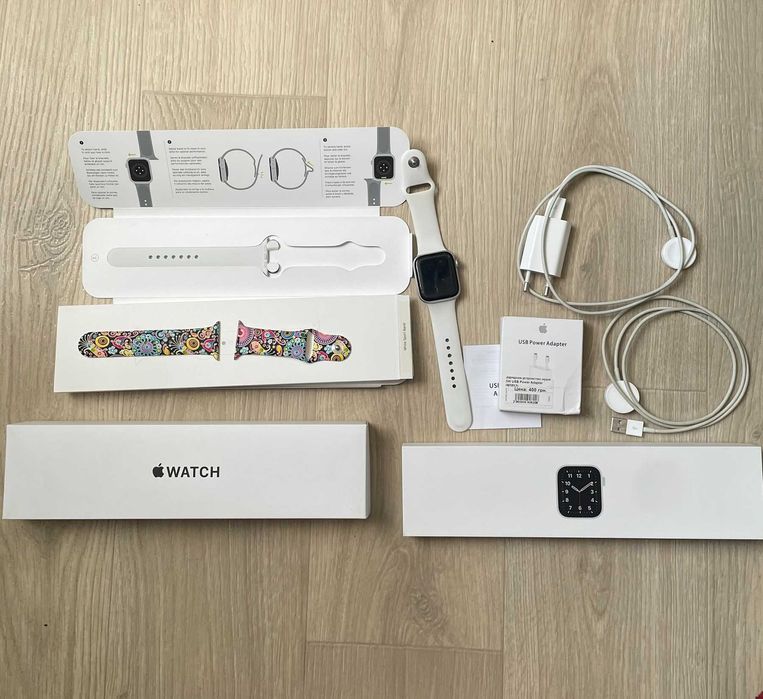 Apple Watch SE 44mm