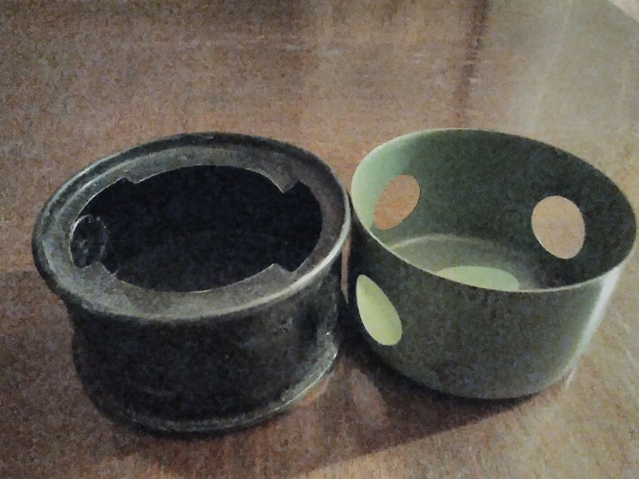 Советские металлические коробки для внутренних розеток