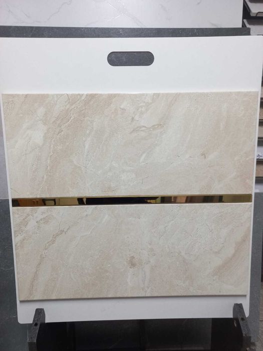 Płytki Ścienne 25x60 Gatunek 1 . Kilka wzorów