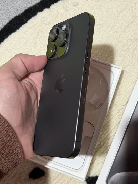 Iphone 15 Pro 128GB - como novo