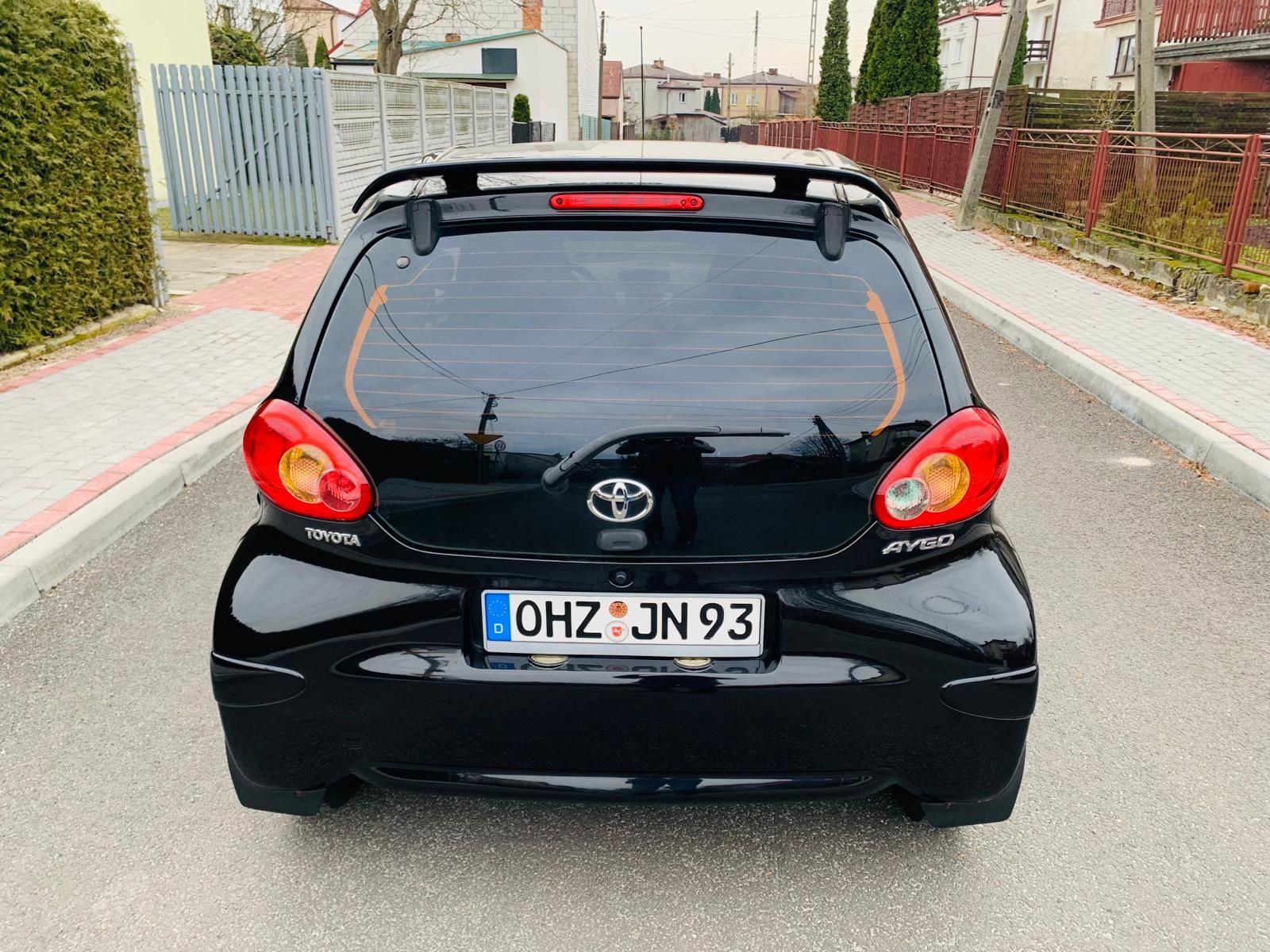 Toyota Aygo  2008  1,0 klima ABS elektryka zadbana w super stanie