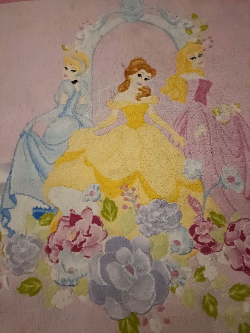 Dywan duży z Księżniczkami z Disneya