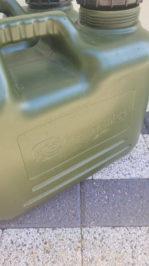 2x karnister na wodę 15L do przyczepy  (ridge monkey) - n126n
