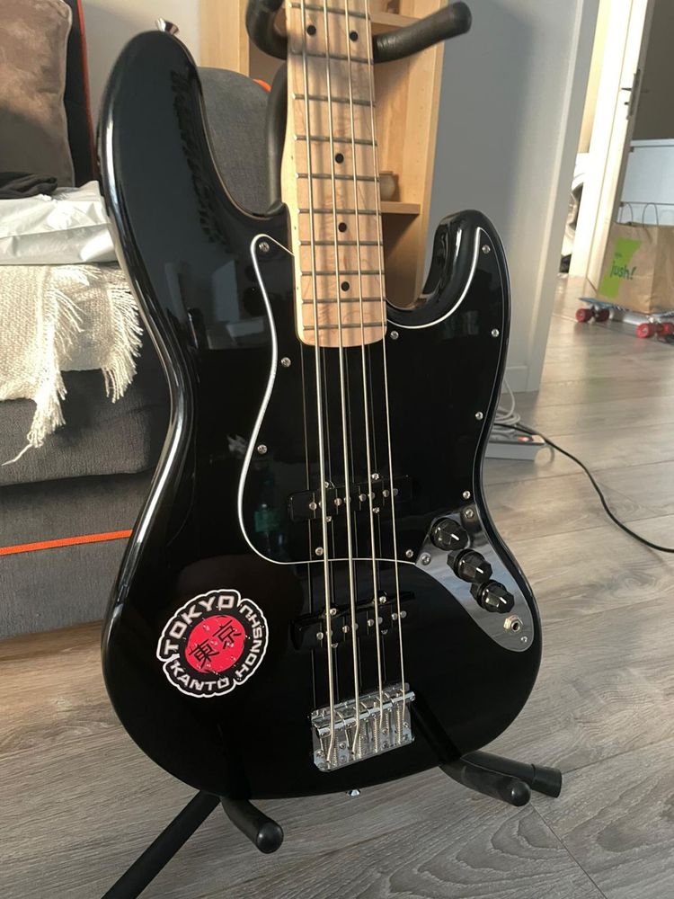 Squier Affinity Series Jazz Bass
