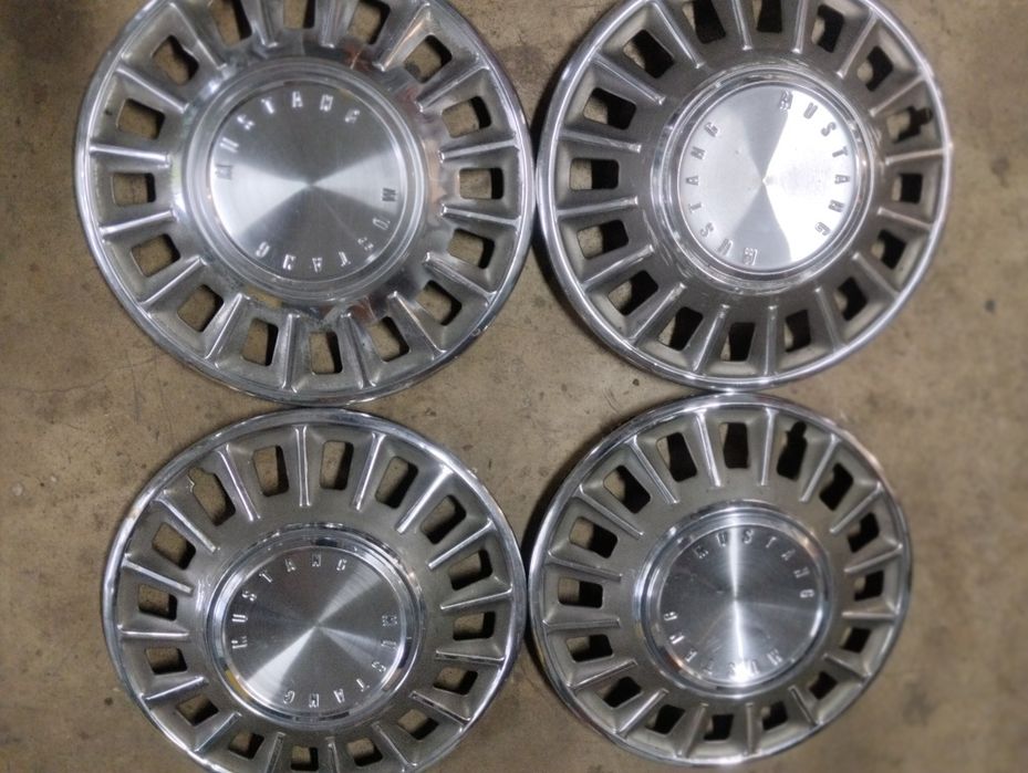 Kołpaki Ford Mustang lata 60-70