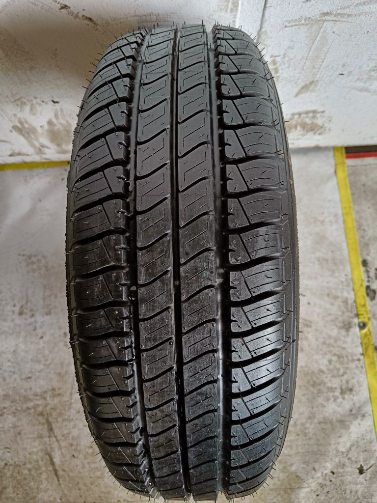 [142] 1 szt. Dunlop Sp Sport 220E 195/65/15 91H