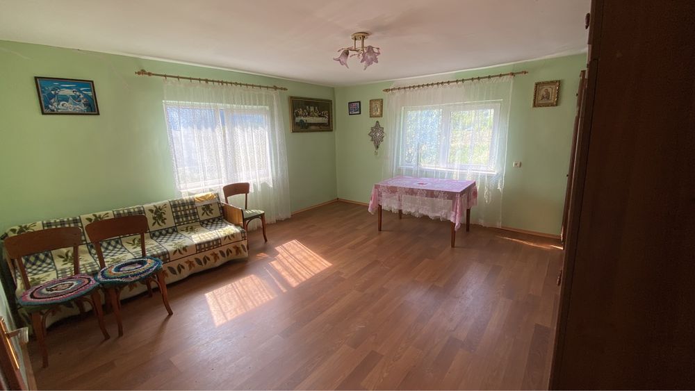Будинок в селі Чорноголова