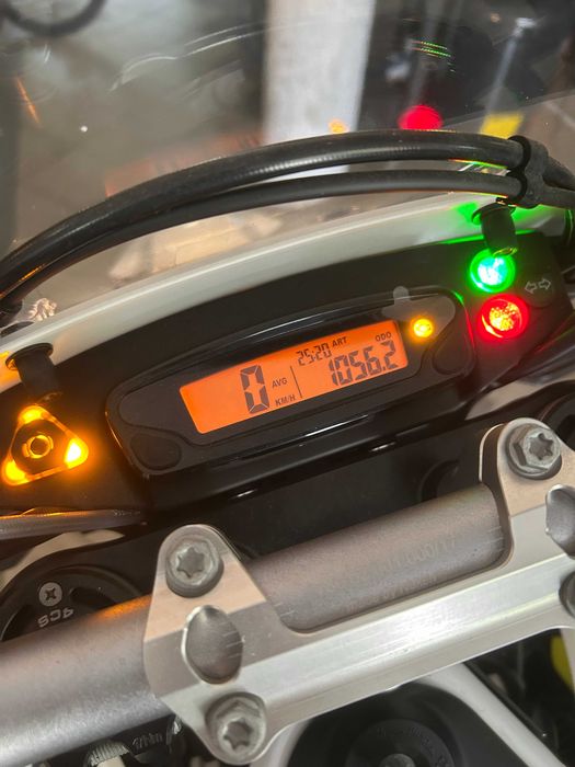 Husqvarna 701 Enduro 2018 plus akcesoria, 1000km przebiegu, na A2