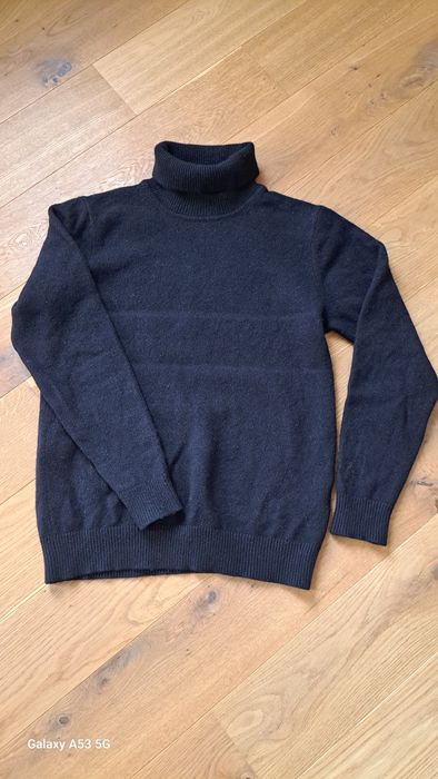 Golf Uniqlo rozm M. 100% wełna