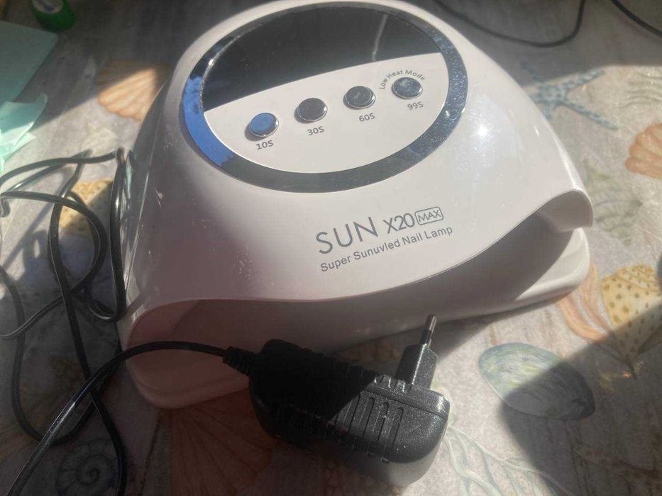 Lampa Do Utwardzania Paznokci