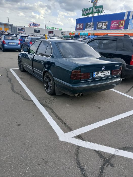 Продам BMW E34 2.5 бенз