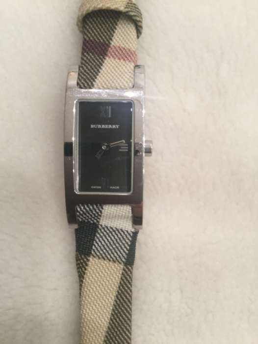 Relógio burberry