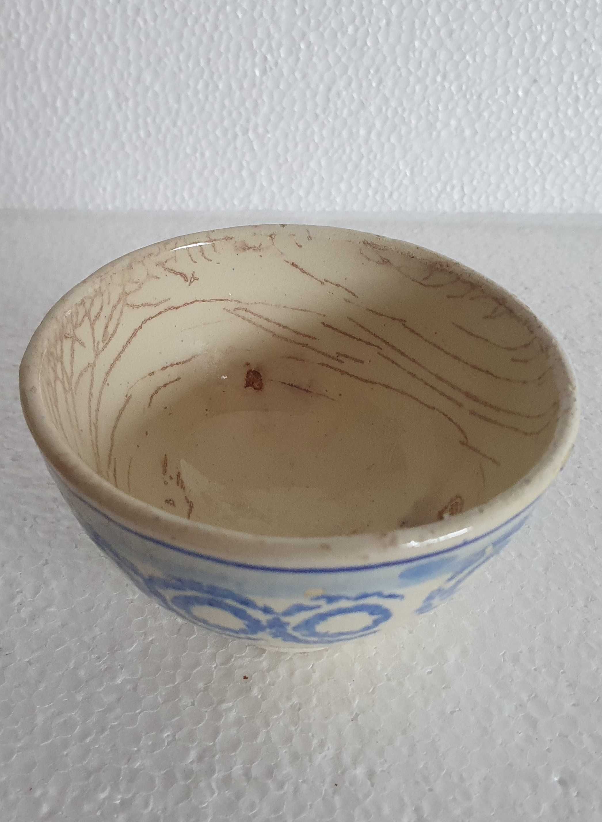 Taça / Tijela artesanal portuguesa muito antiga, sem marca