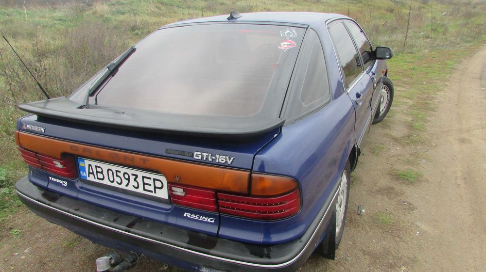 Mitsubishi Galant VI • 1989 рік • 2.0 бензин • Механіка