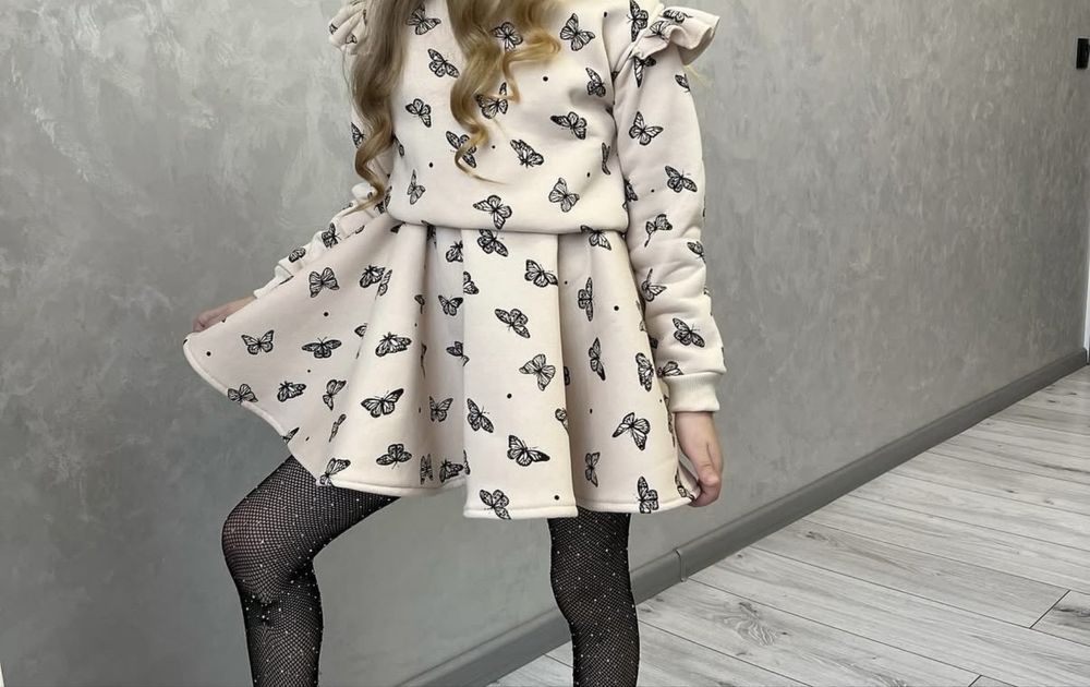Комплект кофта + юбка дівчинка 128
