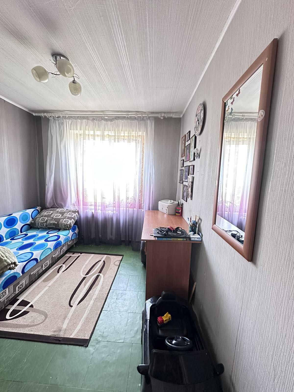 Продам трёхкомнатную квартиру район 12 квартала  ул.Данила Нечая