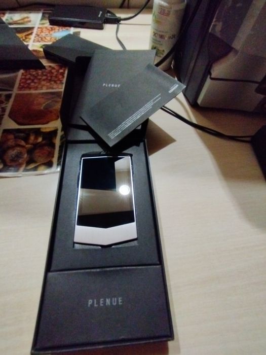 Cowon Plenue V hi-fi плеєр
