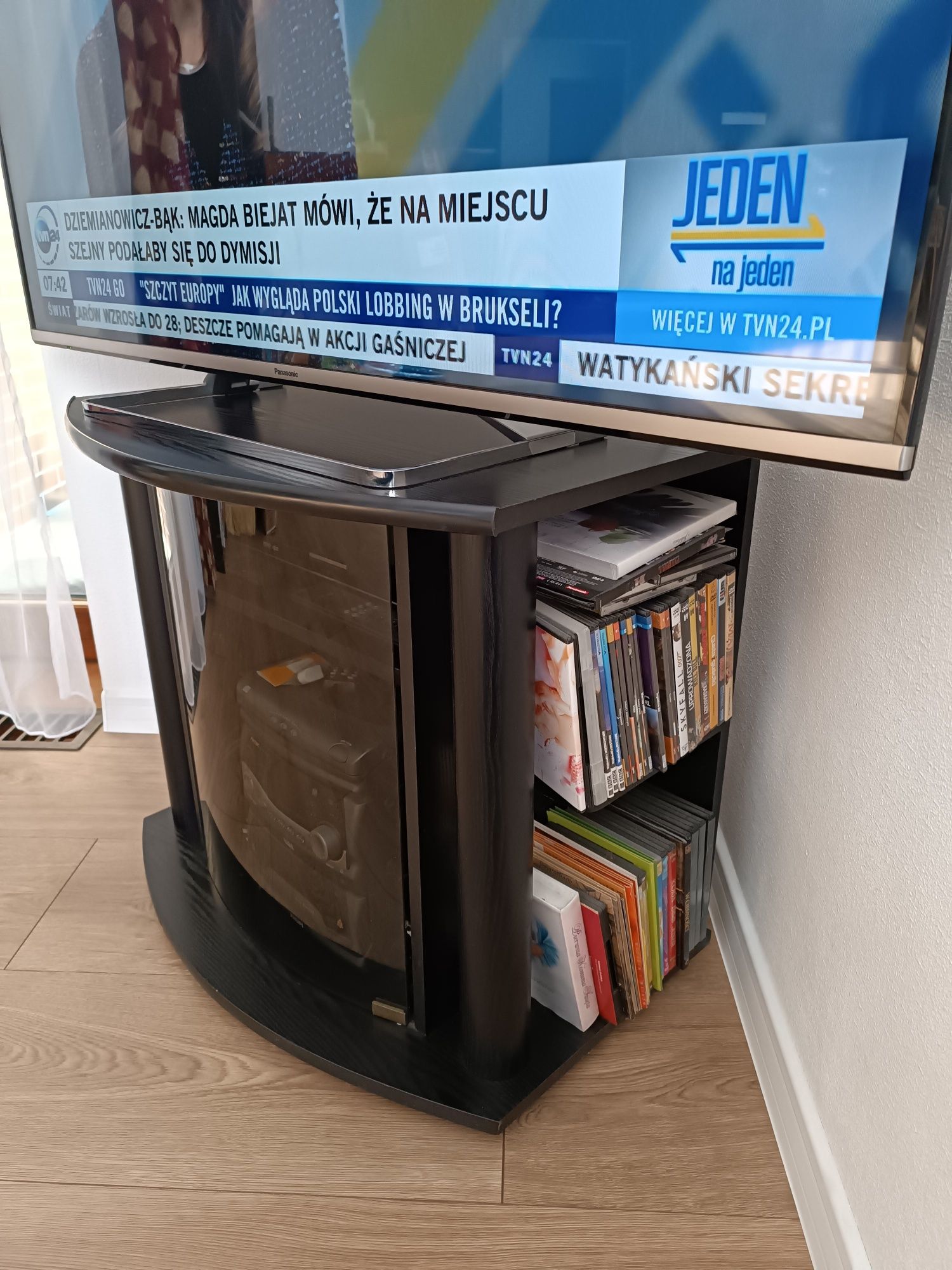 Szafka czarna RTV