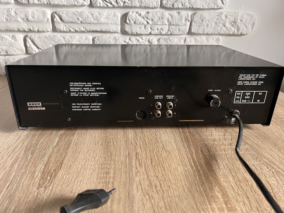 Magnetofon UHER CG 330