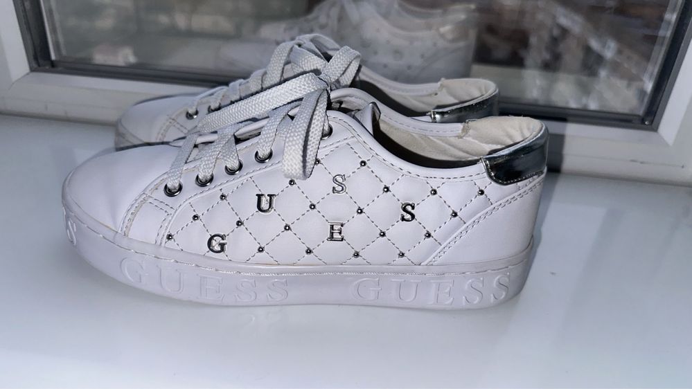 Guess gladiss оригінал снікерси кеди р.36