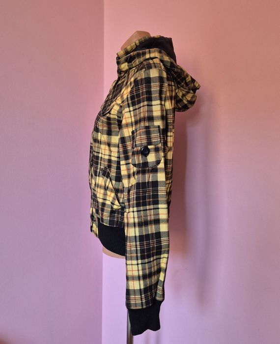 Kurtka damska w krate rozmiar L