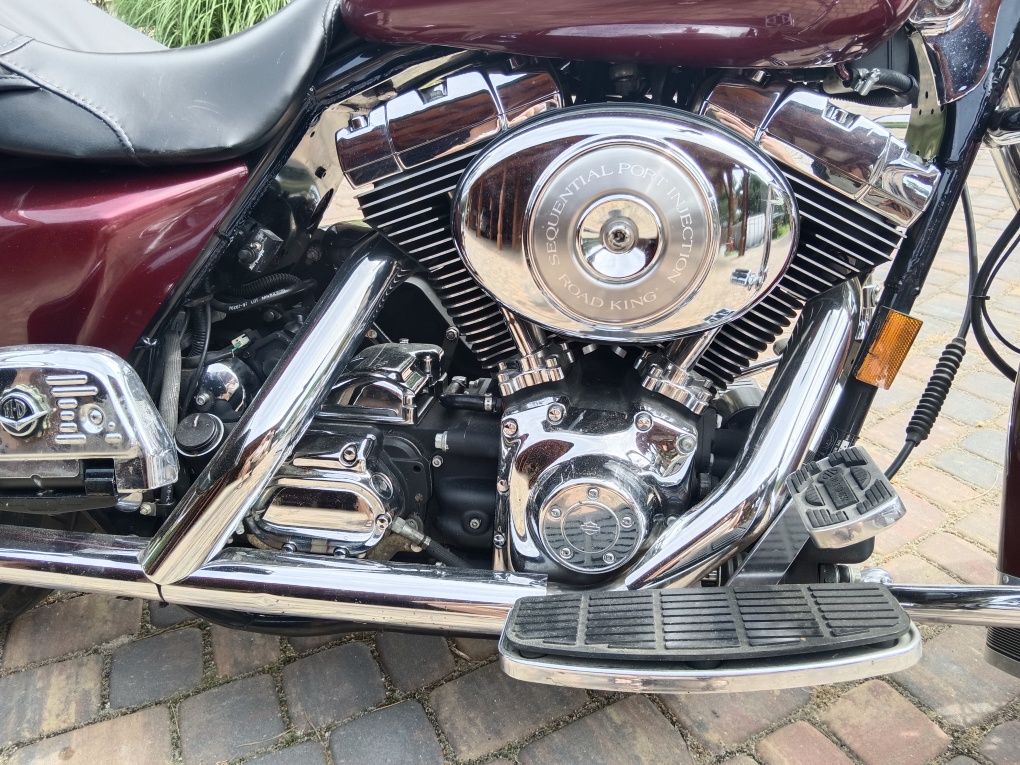 Harley-Davidson Touring Road King Roadking FLHRCI