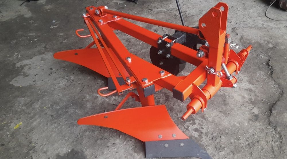 Плуг Віракс «WIRAX» 1/25, 2/25, 3/25 (з тягою під борону та без)