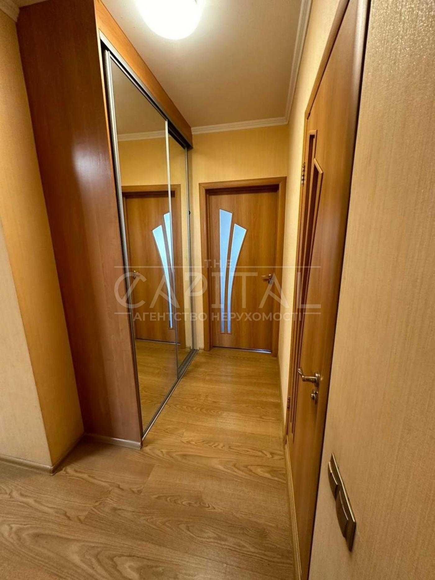 Продаж квартири, вул. Срібнокільська, Дарницький р-н, Позняки