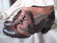 Botins castanhos - Skode
