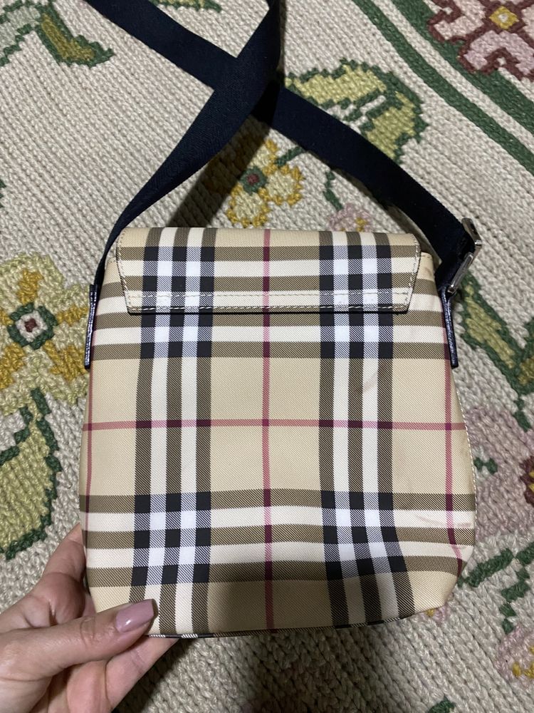 Mala tiracolo Burberry