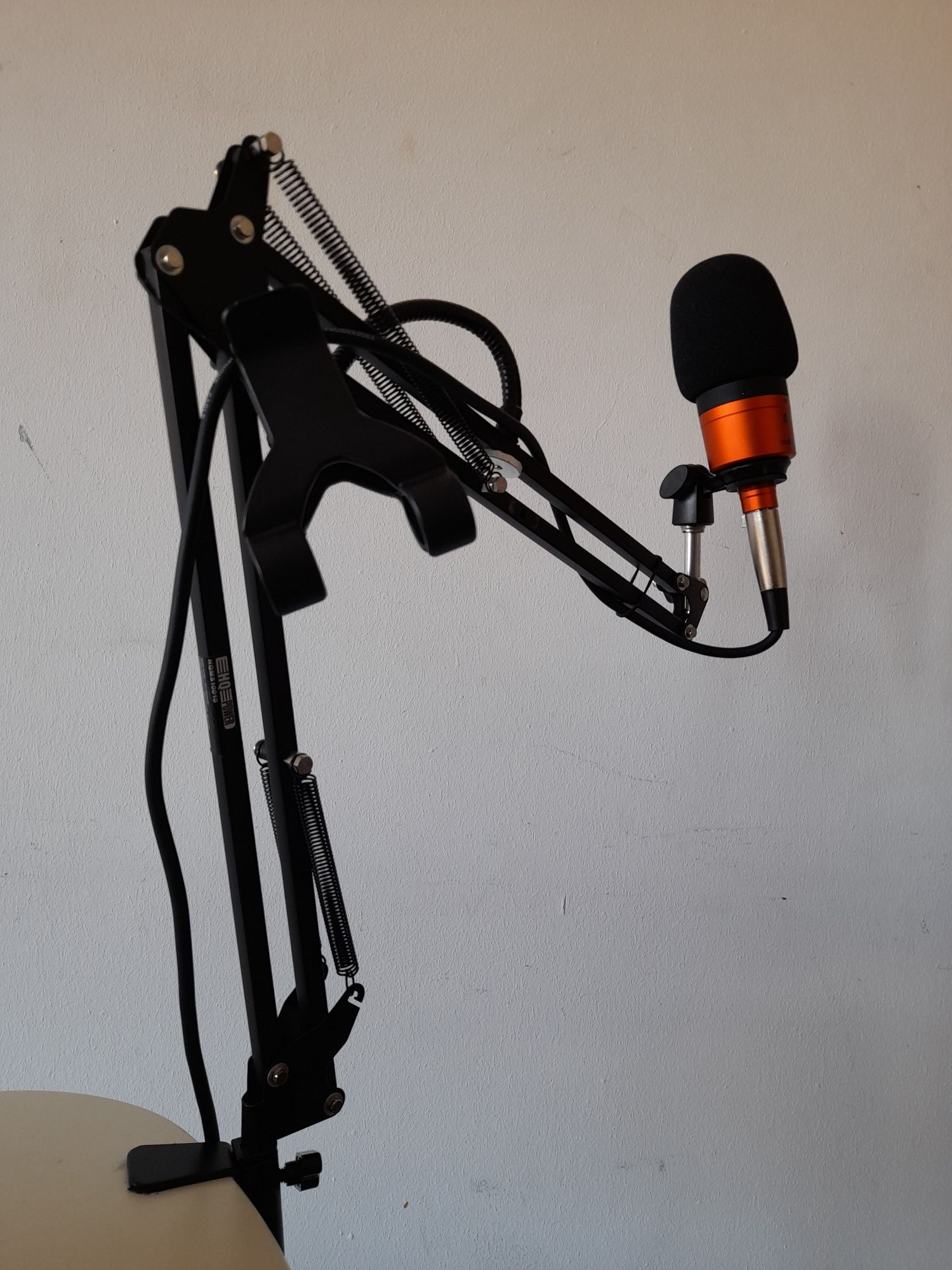 Pedestal de mesa para Microphone