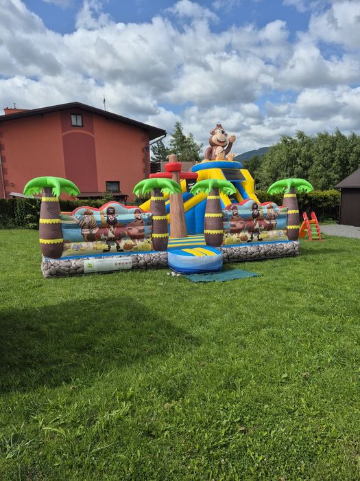 Dmuchaniec dmuchany plac zabaw pirat