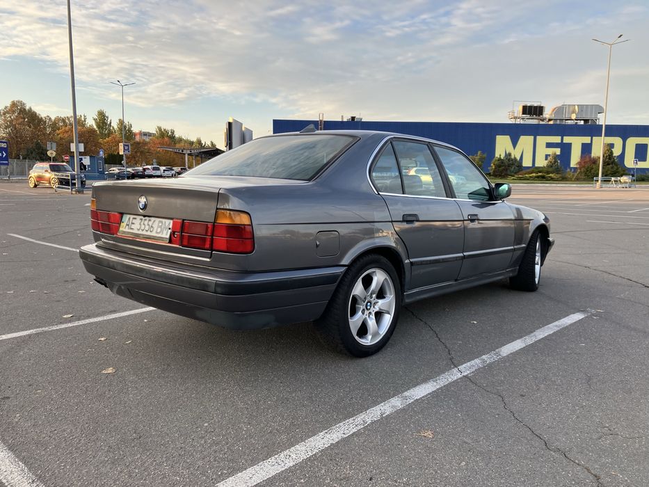 BMW E34 240D автомат