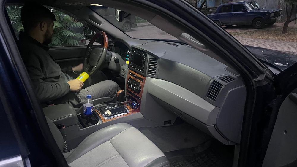 Джип грант чирокі вк