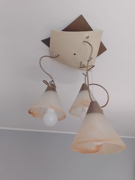 Żyrandol , Lampa sufitowa , potrójna.