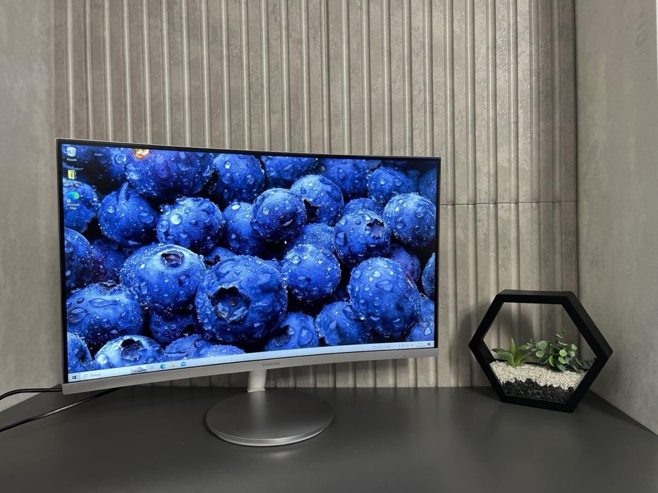 Безрамковий вигнутий Монітор Samsung 27 дюймів full hd