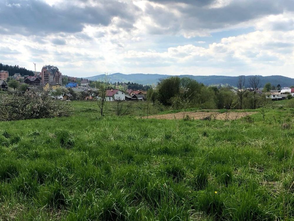 Продам будинок з земельною ділянкою 25сот смт. Східниця