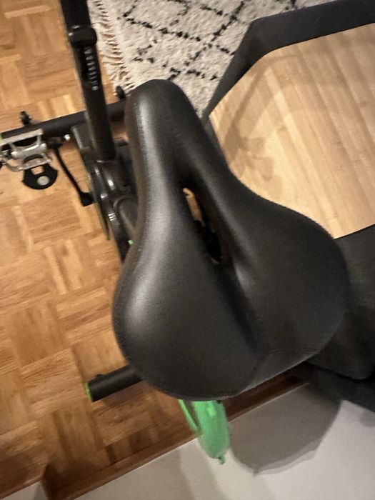 Bicicleta de Spinning BODYTONE DS06 (Vol. Inércia: 14kg - Display)