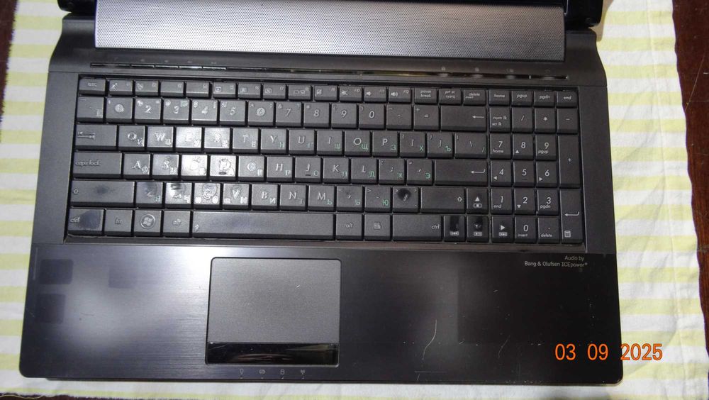 ноутбук ASUS N53J