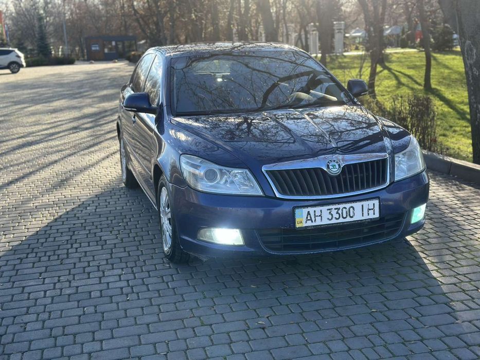 Продам Школу Октавия 2010 Года