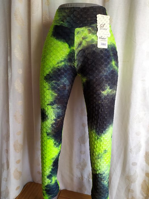Leggings Licra * Brocadas * Tamanhos - S/M ; L/XL * Artigo Novo