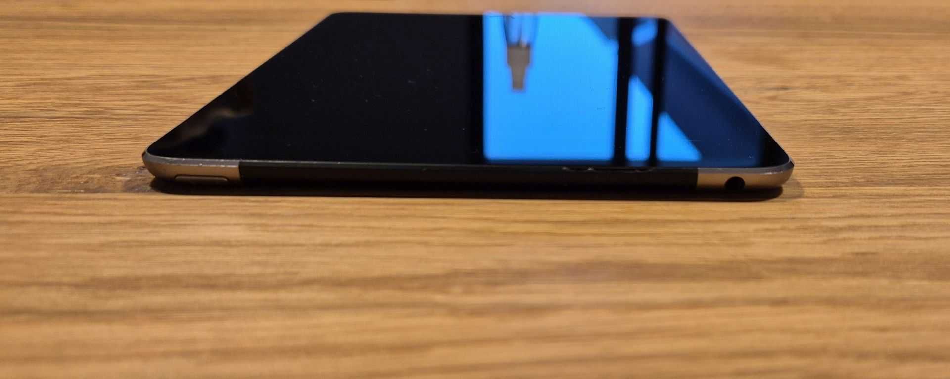Apple iPad Mini 4 64GB A1550 Wi-Fi + Cellular LTE Komplet Szkło Gratis