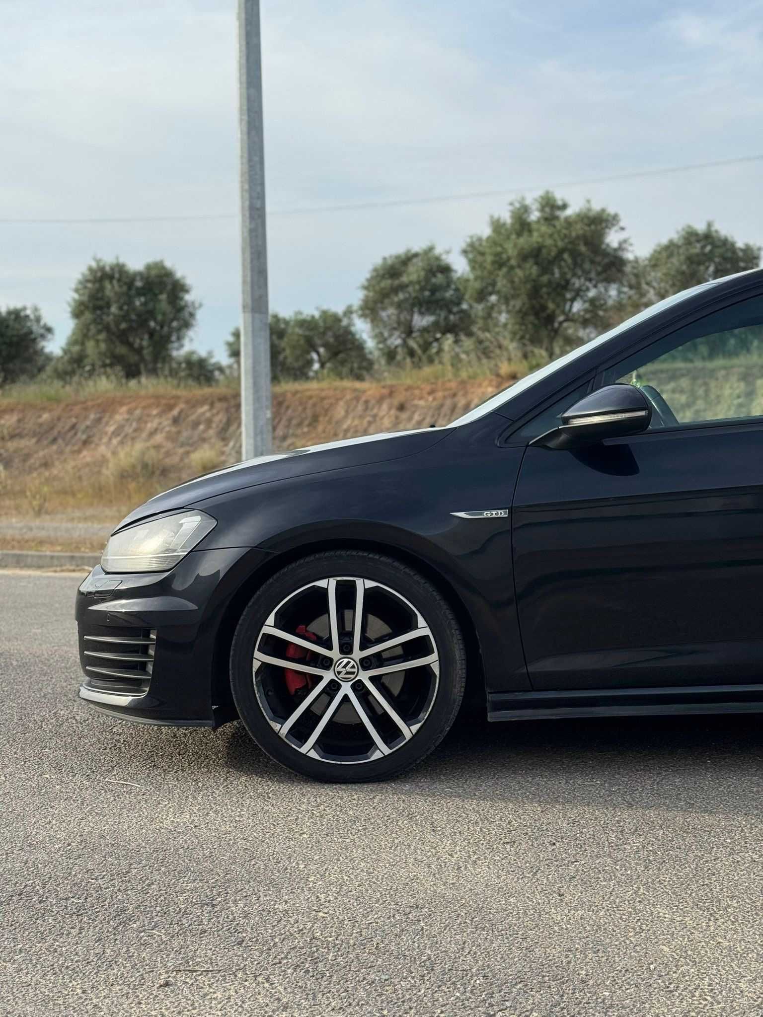 Volkswagen GOLF 7 GTD DSG