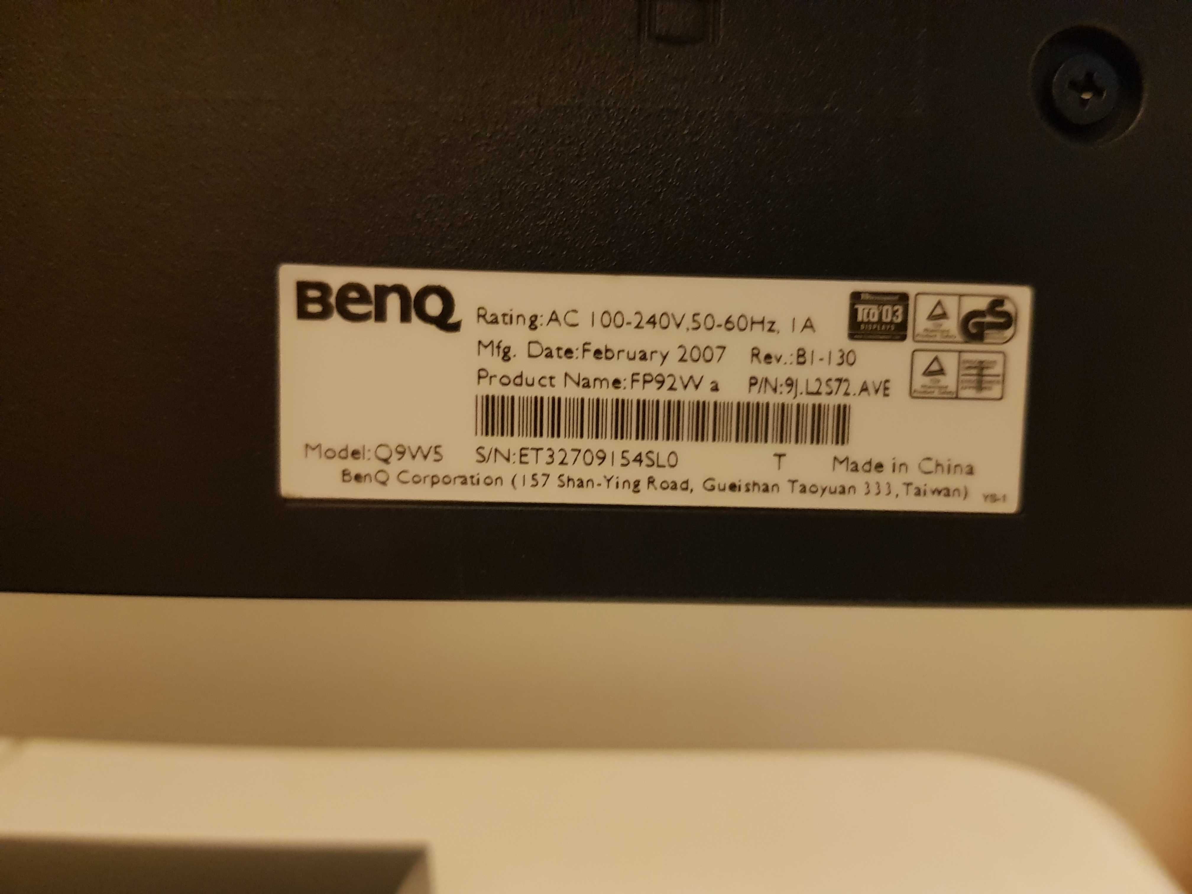 Monitor Benq 15 em muito bom estado