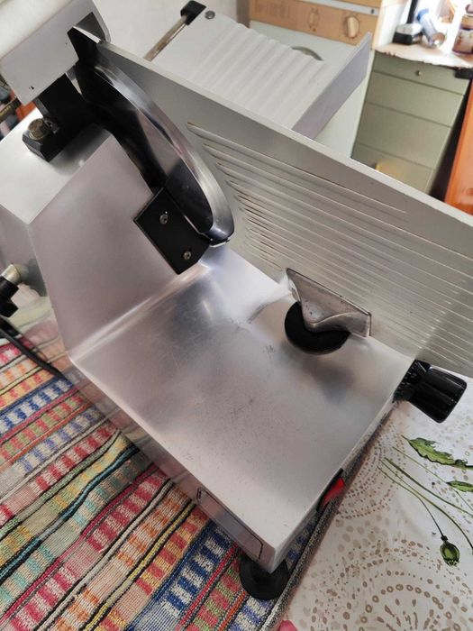 Fiambreira profissional