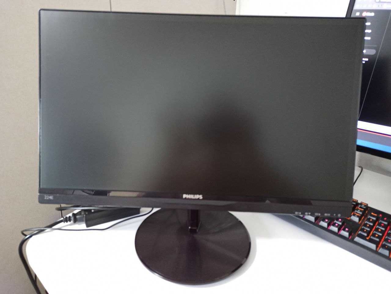 Монітор 21.5" Philips 224E5QSB IPS  Для ігор та навчання. Гарний стан!