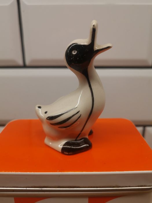 Kaczka Chodzież figurka kaczor porcelana