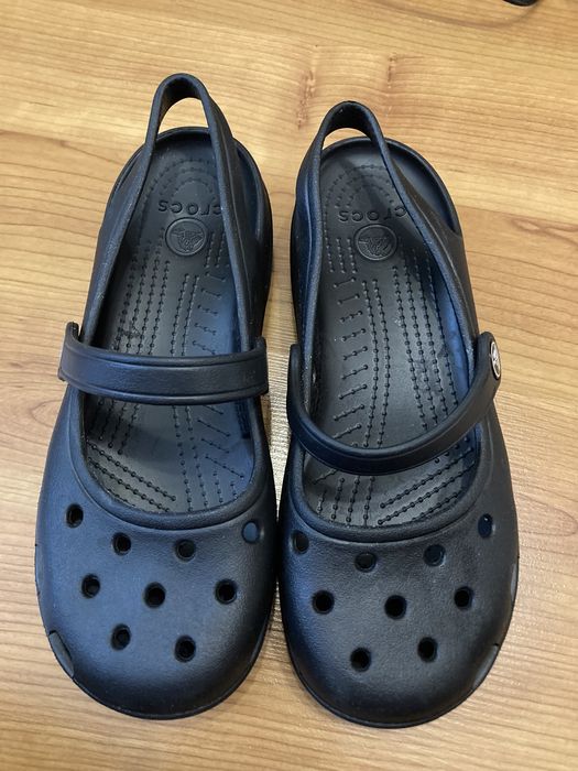 Сандали Crocs оригинал размер 37 стелька 23,5.новые
