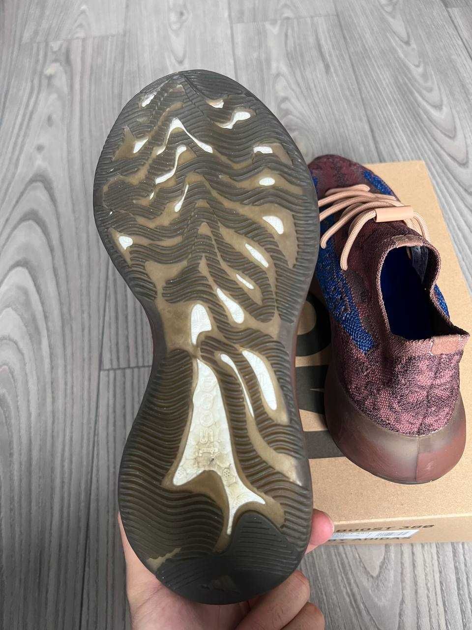 adidas Yeezy Boost 380 ОРИГІНАЛ. Розмір 42 (26,5)